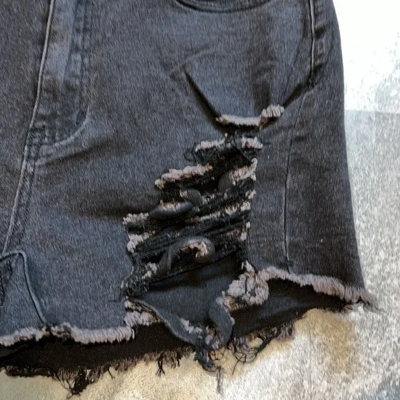 Shein Curve 0XL black high rise ripped denim shorts jean shorts stretchy - Picture 2 of 8